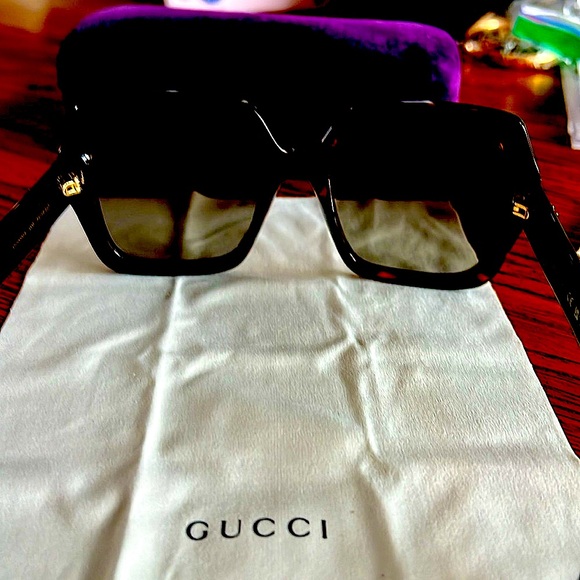 ❌❌REDUCED NWTGUCCITortoiseSquareSunglassesLOGO&BEE🐝Case&Cloth&COA.In Trend❤️ - Picture 7 of 11